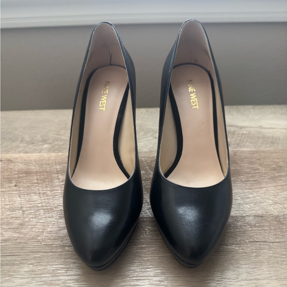 Nine West Black Women's Shoes size 7.5